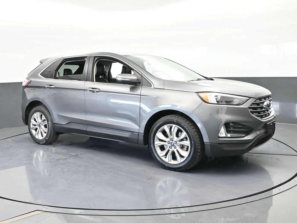 Used 2022 Gray Metallic Ford Titanium image 8