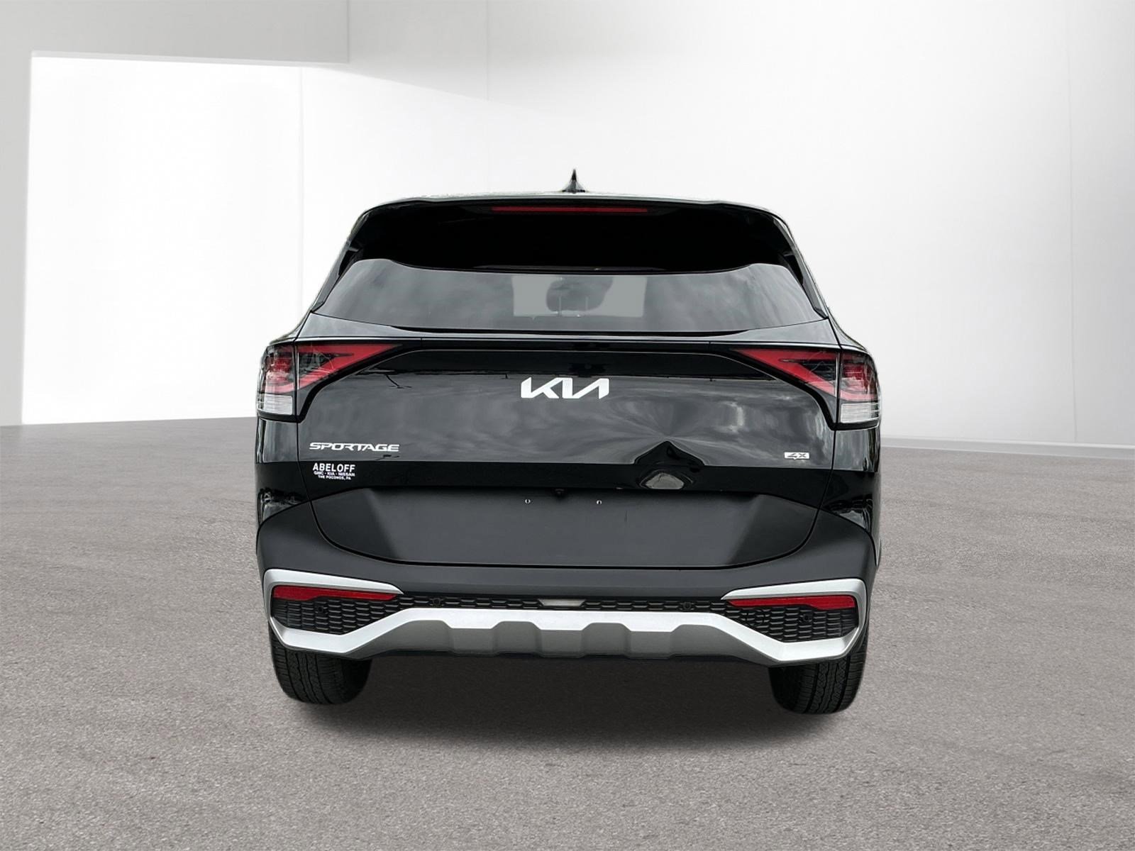 2023 Kia Sportage LX - Photo 18