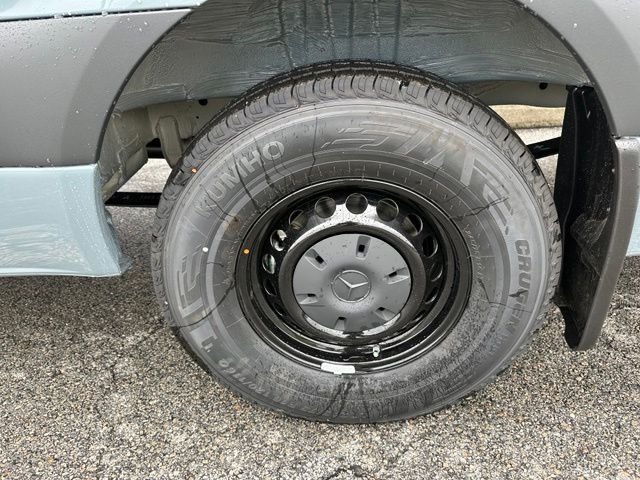 New 2026 Blue Gray Mercedes-Benz Cargo 170 WB image 10