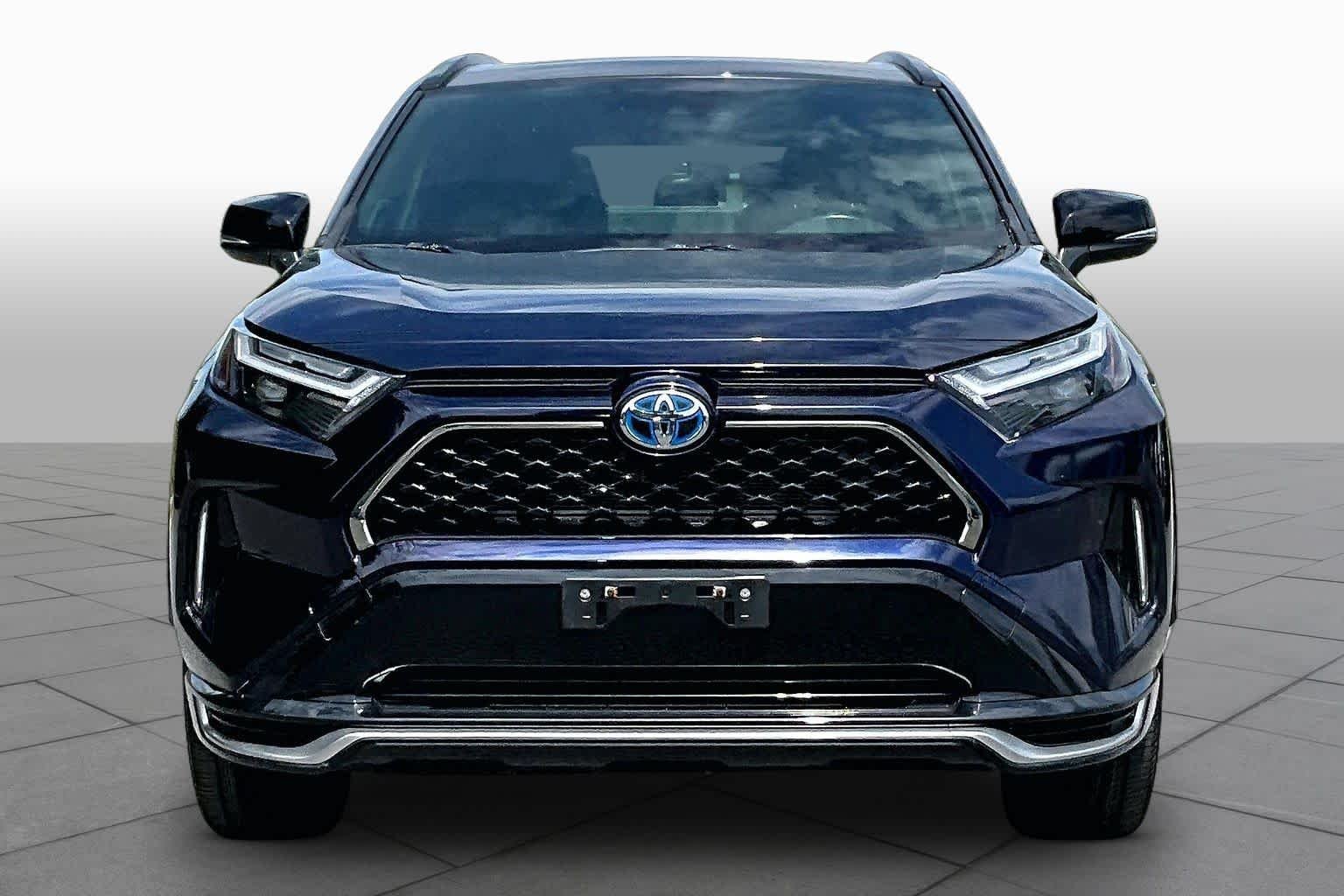 Used 2023 Blueprint/Midnight Black Metallic Toyota XSE image 4