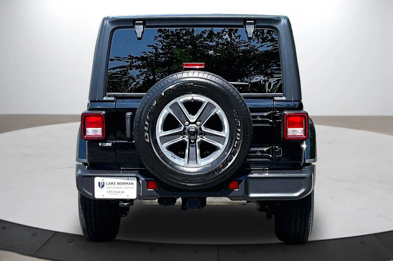 Certified Used 2022 Black Jeep Sahara image 8