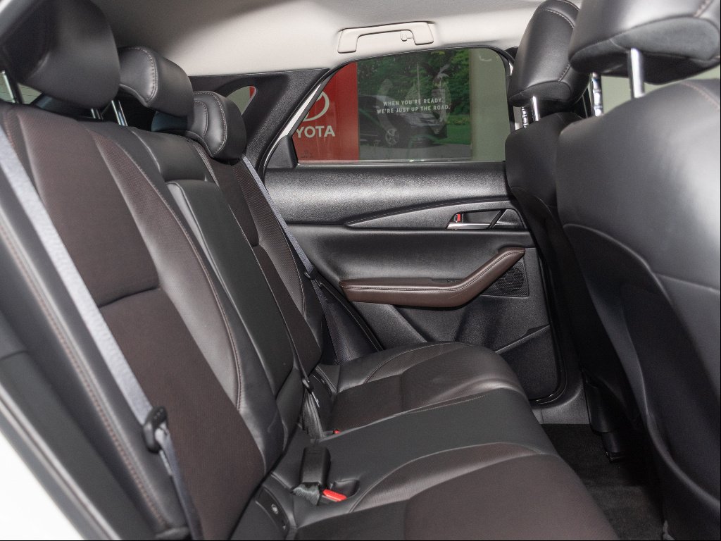 2024 Mazda CX-30 Premium - Photo 21