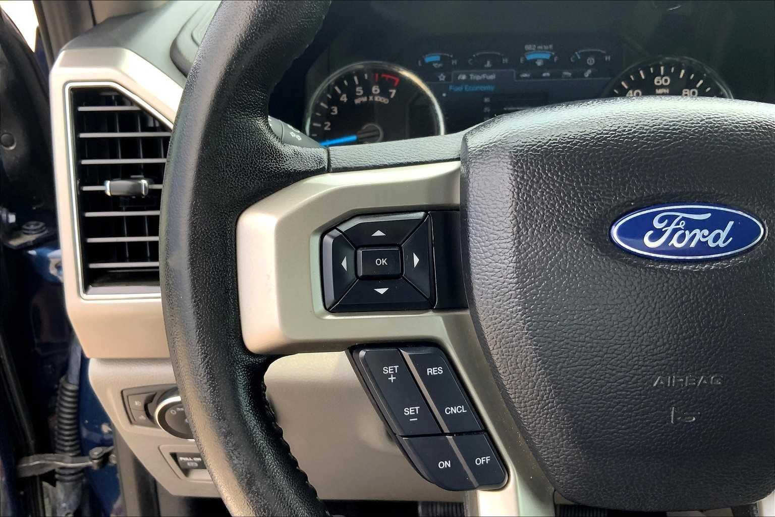 Used 2020 Blue Jeans Metallic Ford LARIAT image 22