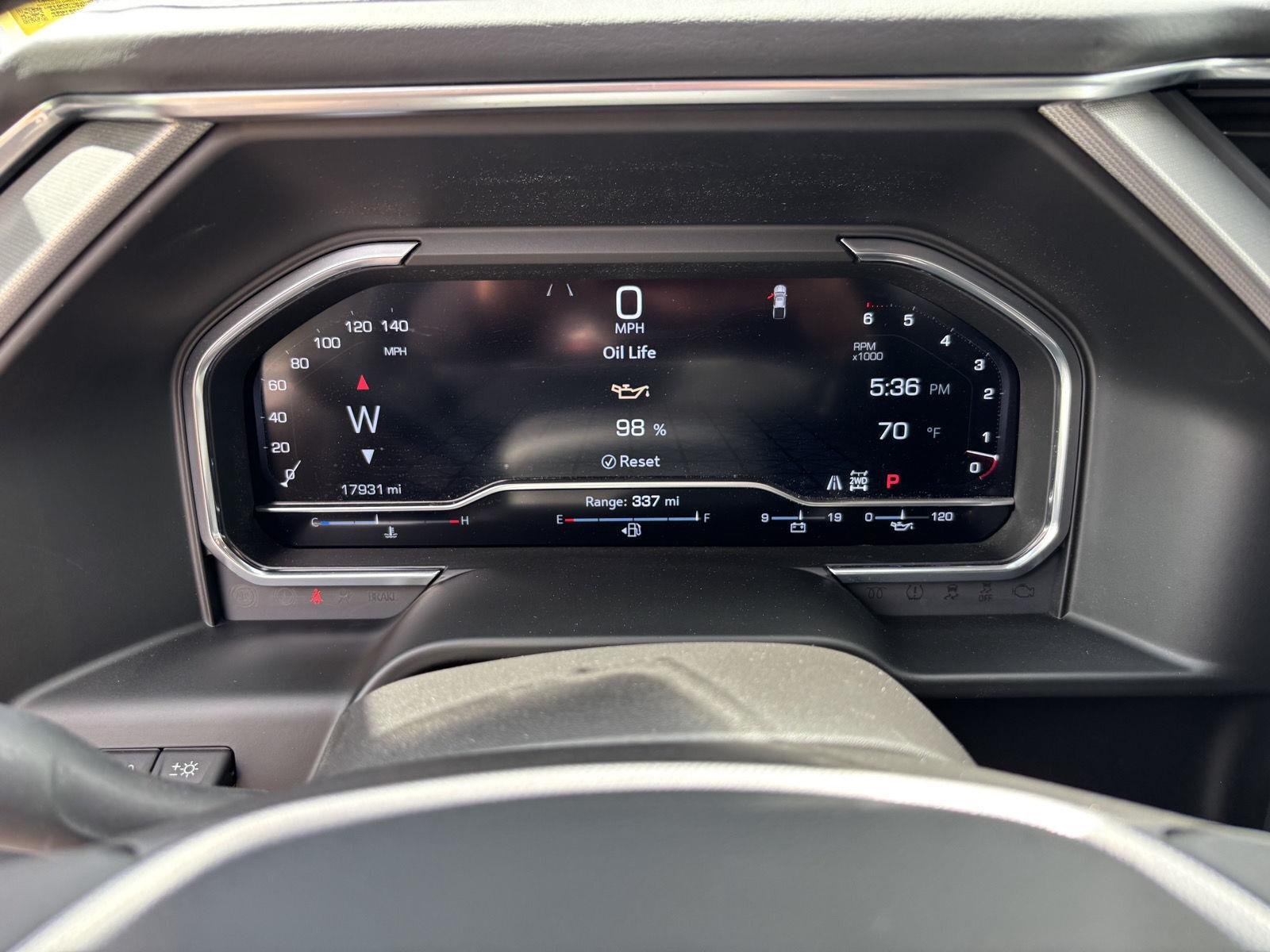 Used 2024 Onyx Black GMC Denali image 24