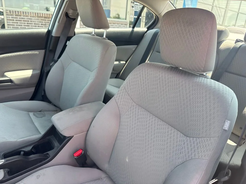 Used 2014 Silver Honda LX image 11