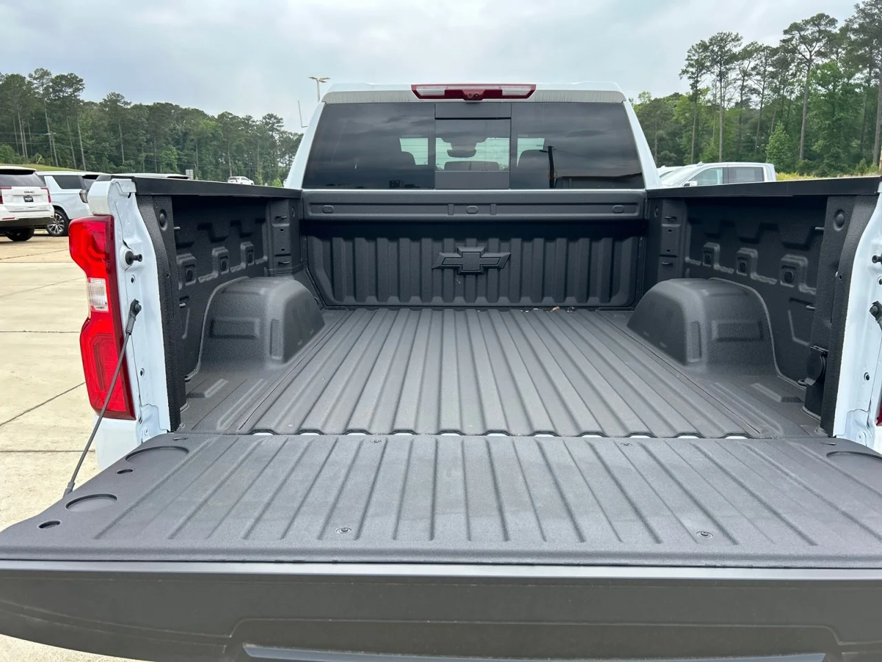 2026 Chevrolet Silverado 1500 High Country - Photo 7