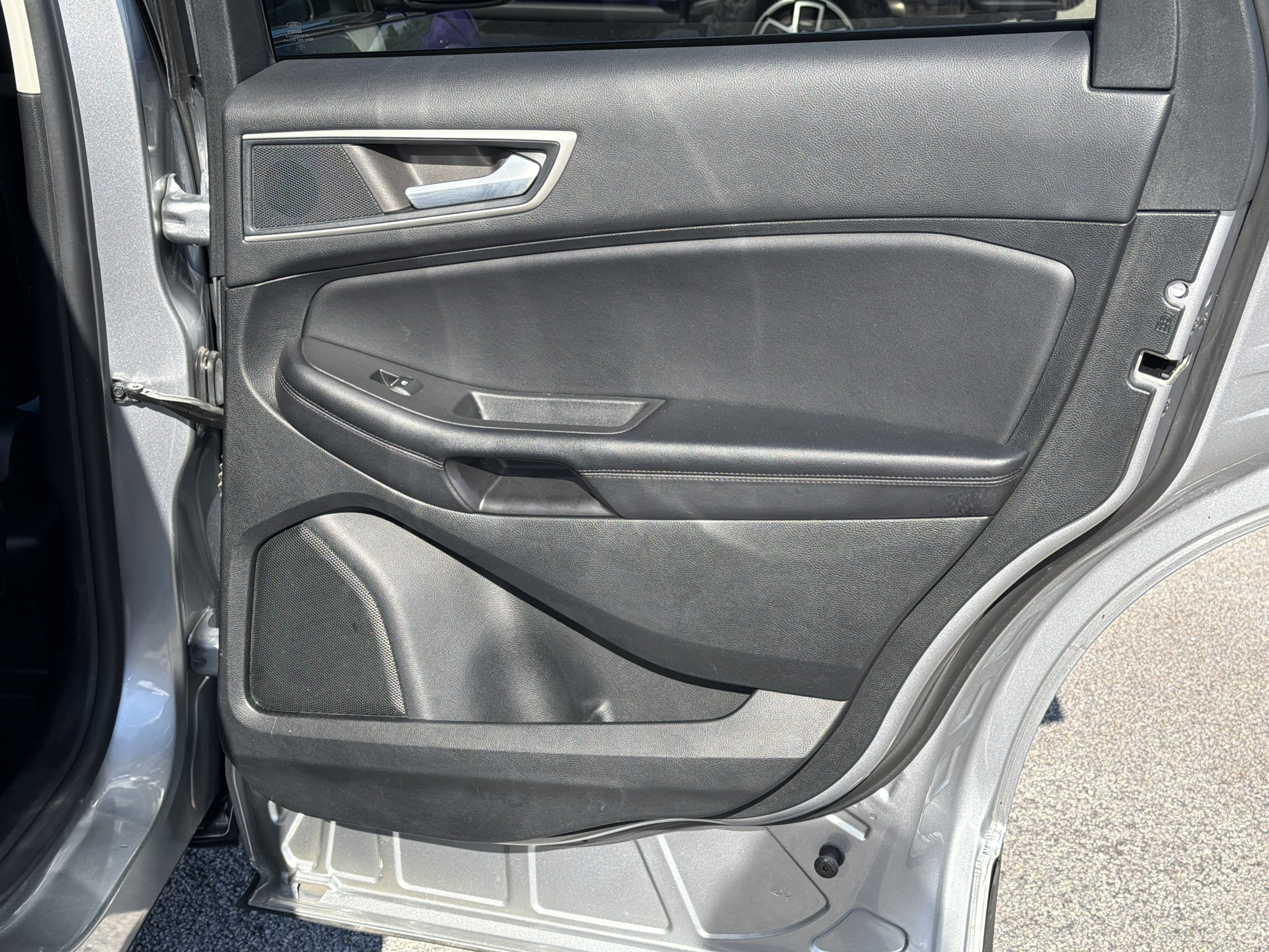 Used 2023 Silver Metallic Ford SEL image 17