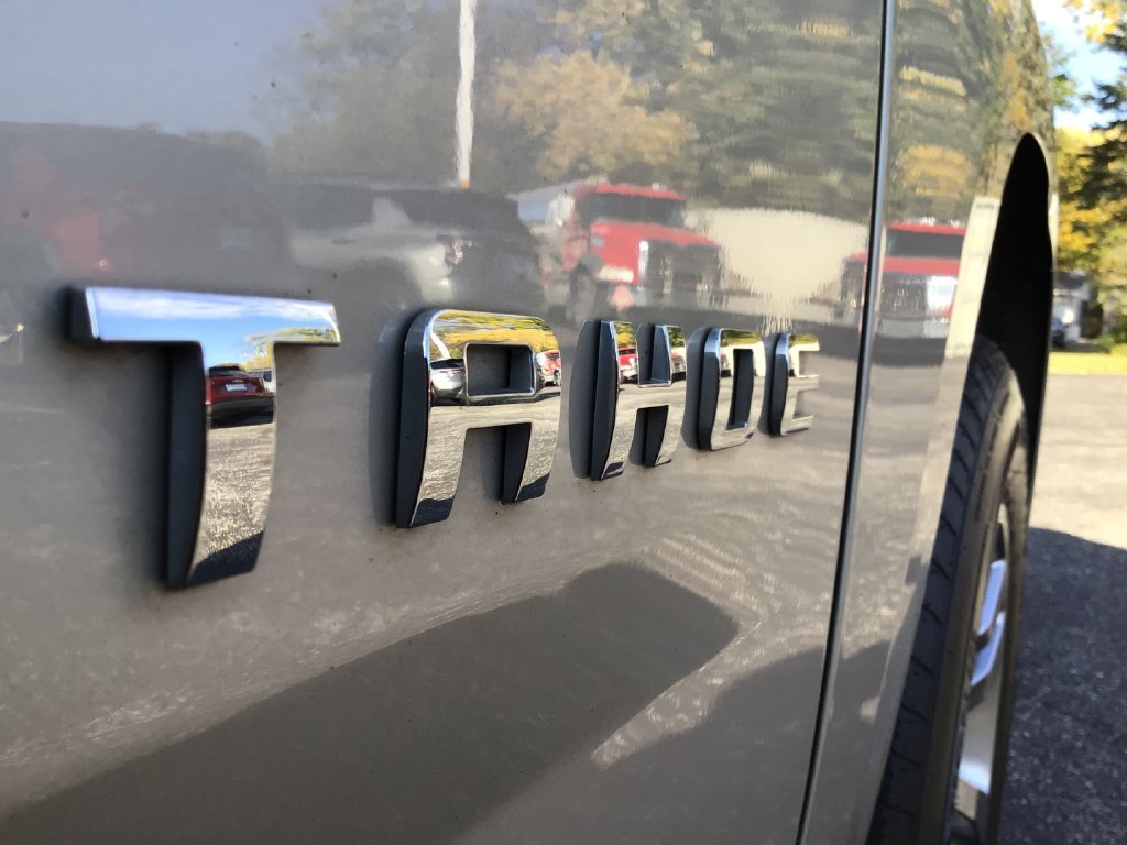 Used 2015 CHAMPAGNE SILVER METALLIC Chevrolet LT image 16