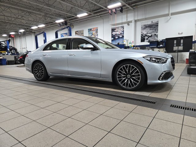 2022 Mercedes-Benz S-Class