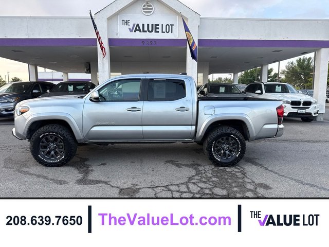 2022 Toyota Tacoma SR5