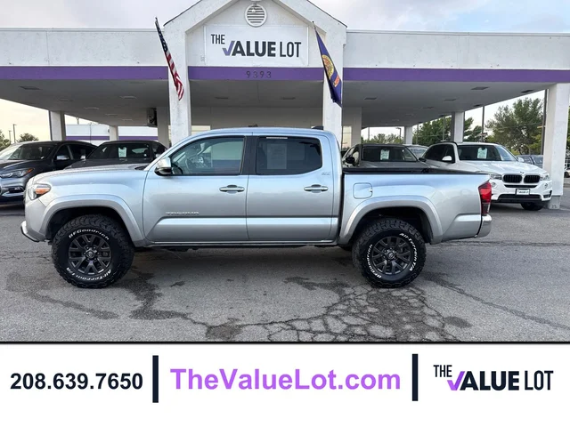2022 Toyota Tacoma SR5