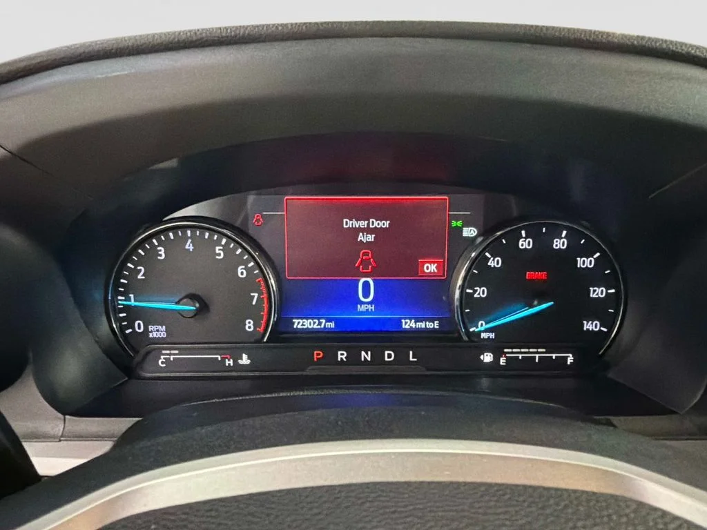 Used 2023 Jewel Red Metallic Ford XLT image 29