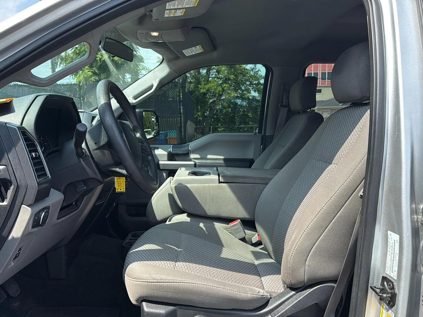 Used 2018 Ingot Silver Ford XLT image 9