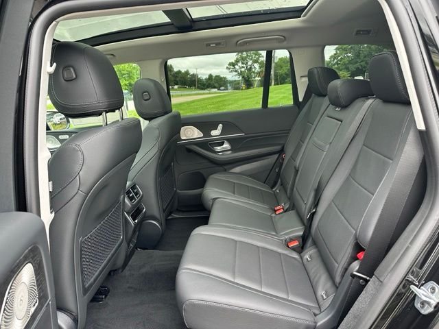 New 2026 Obsidian Black Metallic Mercedes-Benz GLS 450 image 16