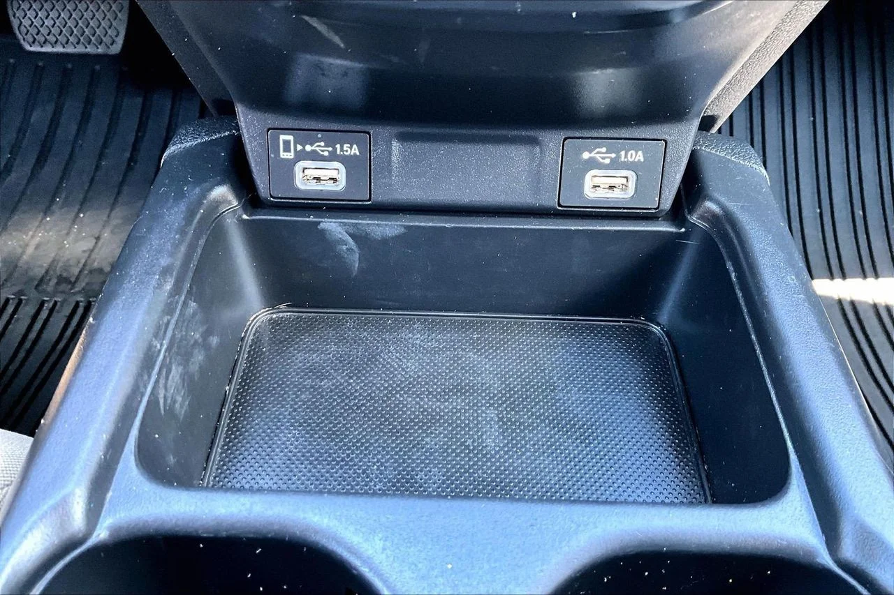 Used 2020 White Honda EX image 17