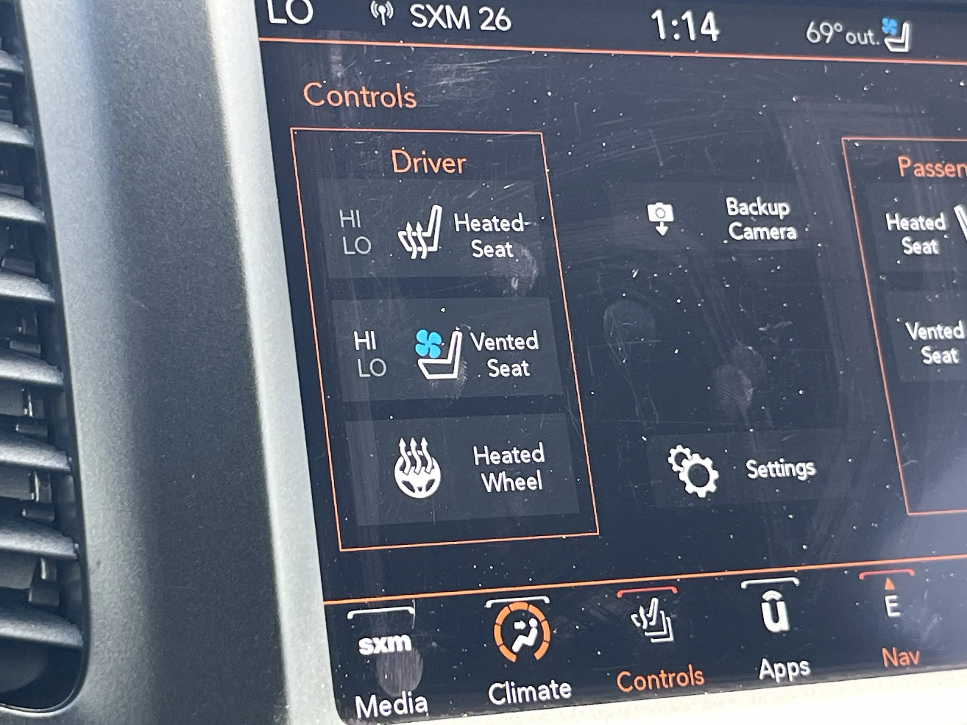 Used 2022 Gray Clearcoat Jeep Trailhawk image 39