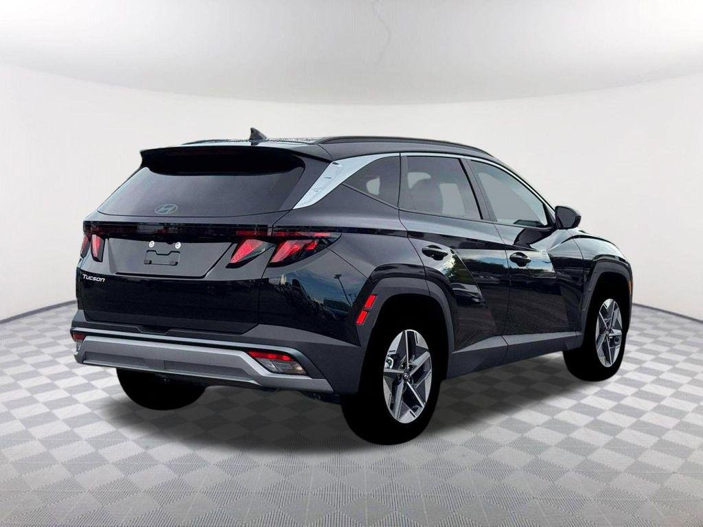 New 2026 Black Hyundai SEL FWD image 7