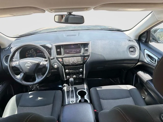 Used 2020 Gun Metallic Nissan SV image 21