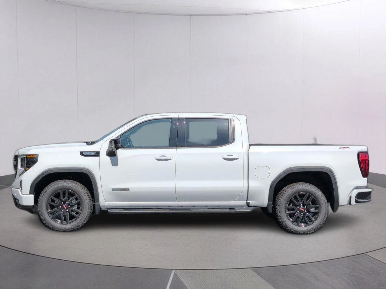 New 2026 Summit White GMC Elevation image 2