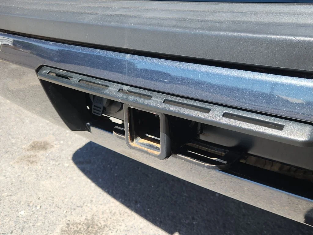 Used 2020 Gray Chevrolet LT image 16