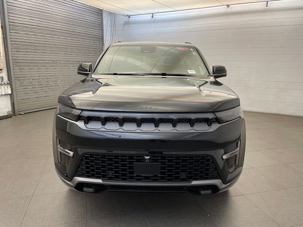 New 2026 High Gloss Black Jeep Summit Reserve image 9