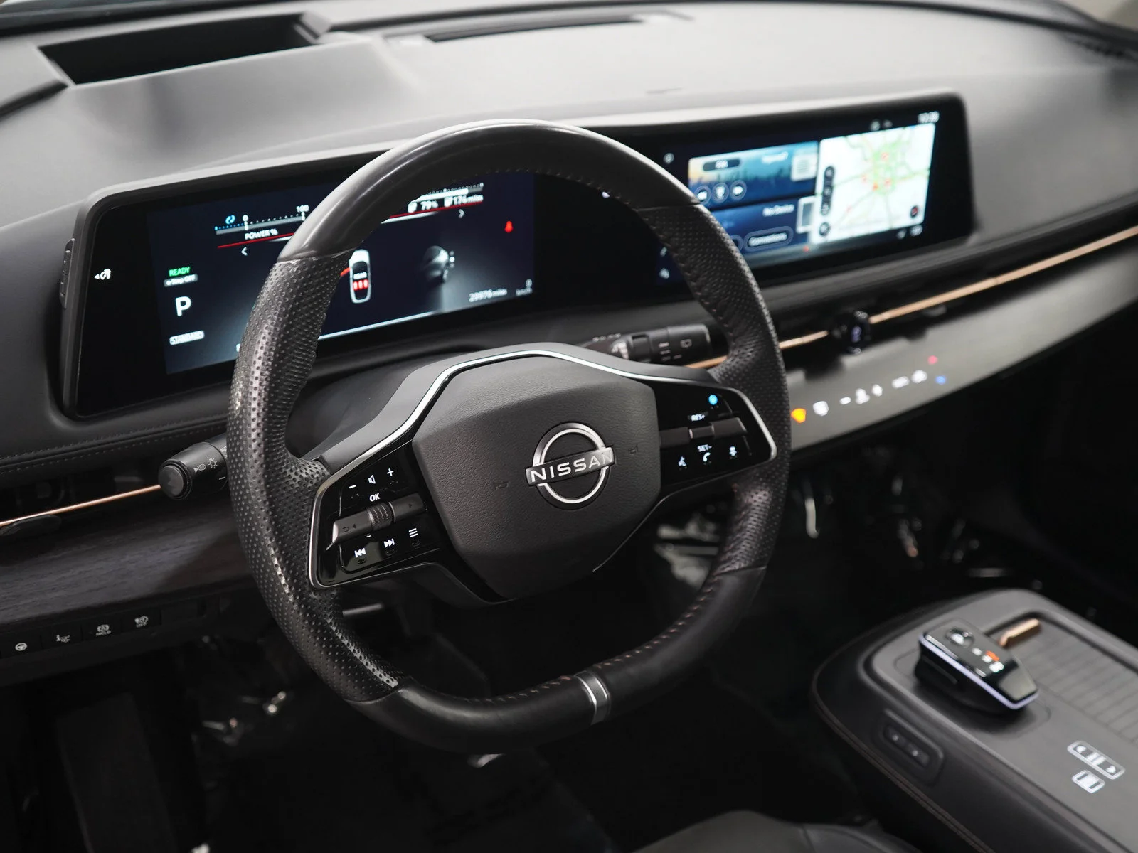 Used 2025 Gun Metallic Nissan ENGAGE image 20