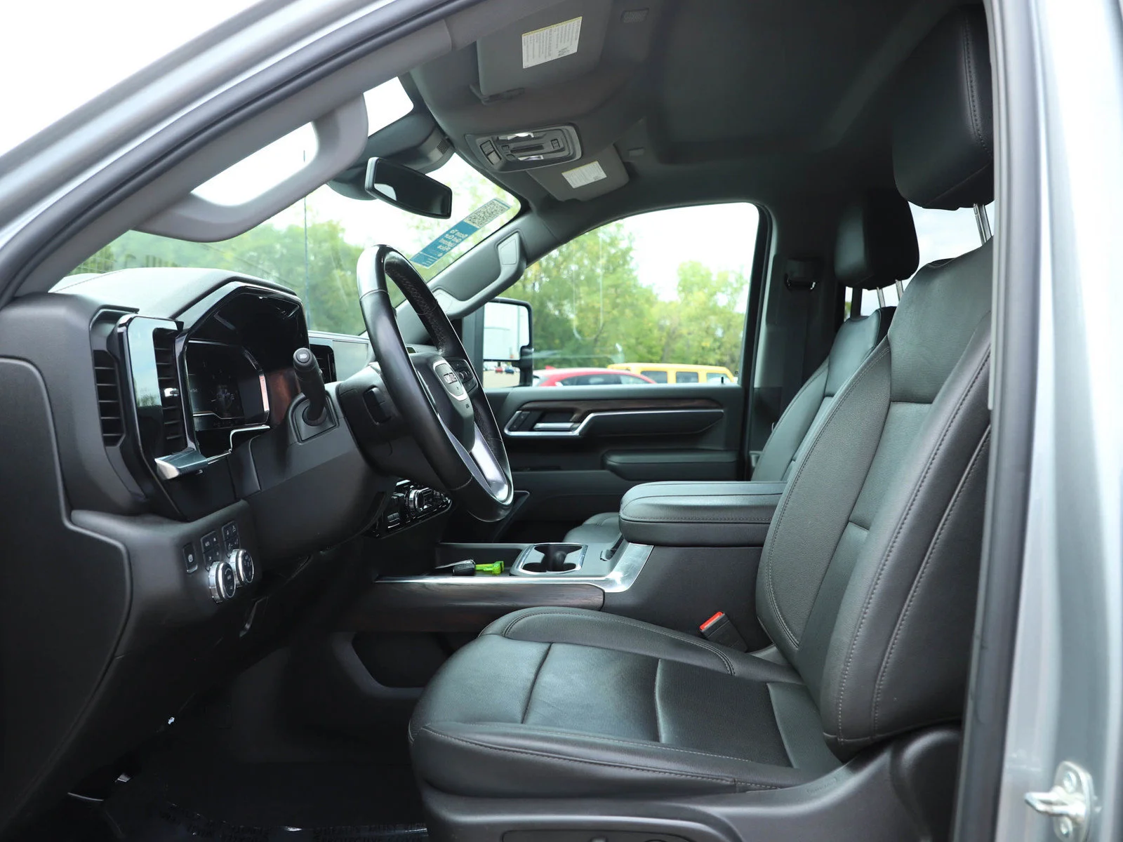 Used 2025 Sterling Metallic GMC SLT image 21