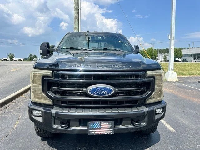 Used 2022 Black Ford Lariat image 5