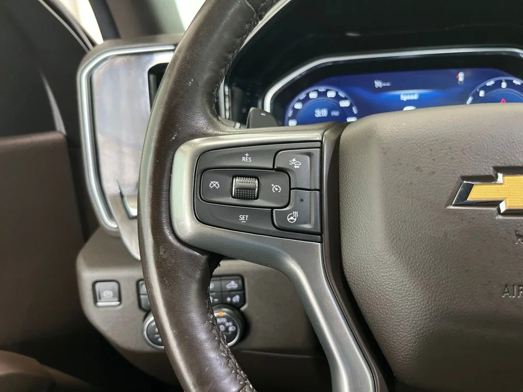 Used 2022 Gray Chevrolet LTZ image 6