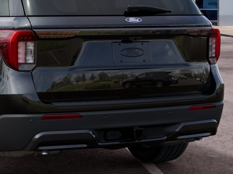 New 2027 Agate Black Metallic Ford ST-Line image 23