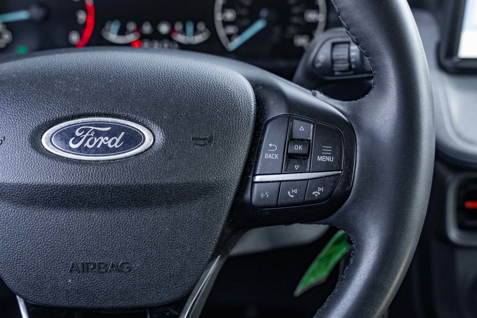 Used 2023 Green Ford XLT image 26