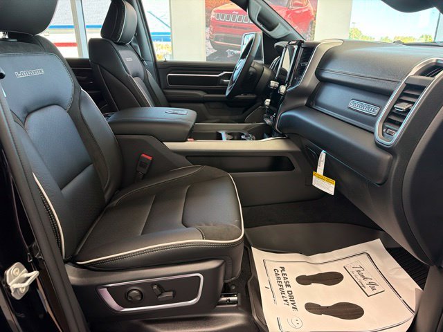 New 2027 Diamond Black Crystal Pearl-Coat Exterior Paint RAM Laramie image 10