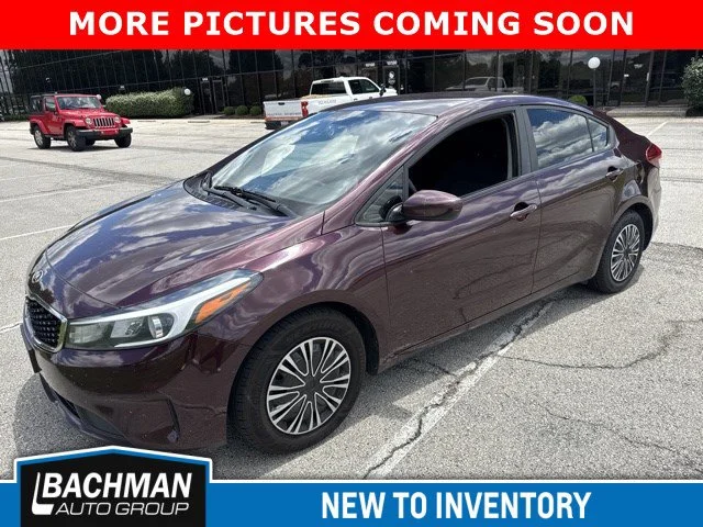 Used 2017 Garnet Red Kia LX image 4