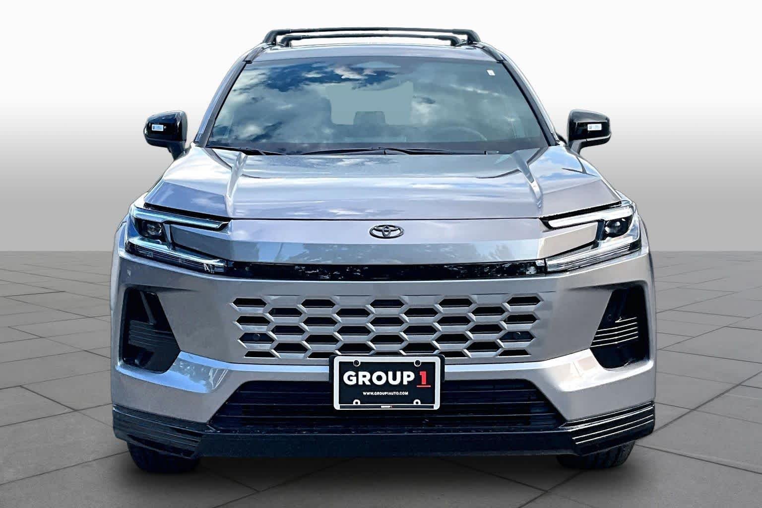 New 2026 Meteor Shower Toyota SE image 3