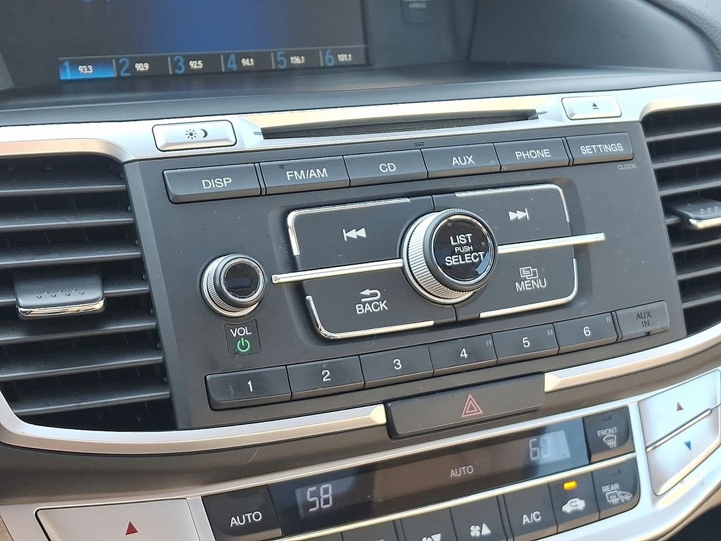 Used 2014 Red Honda EX image 18