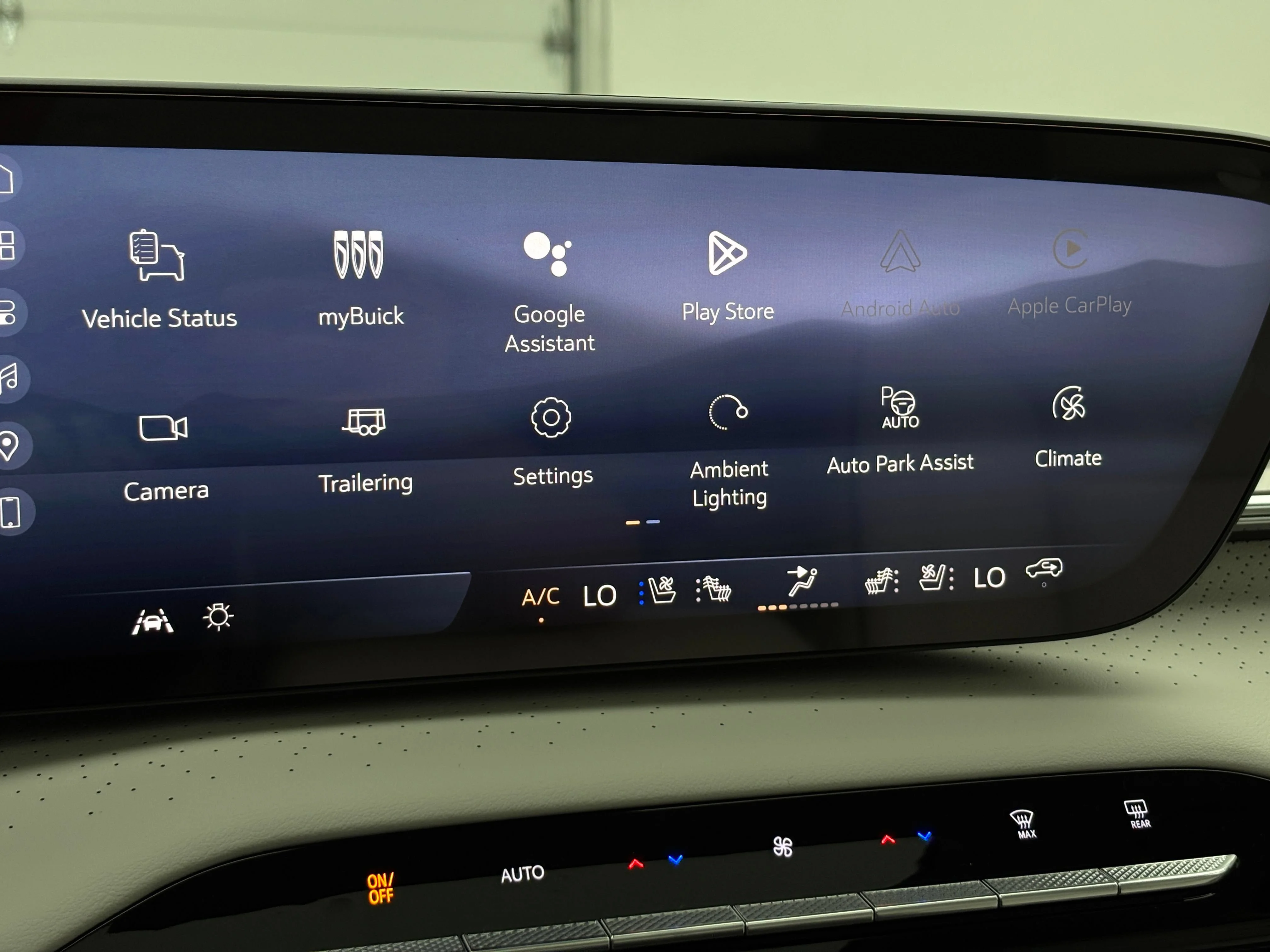 2026 Buick Enclave Avenir - Photo 30