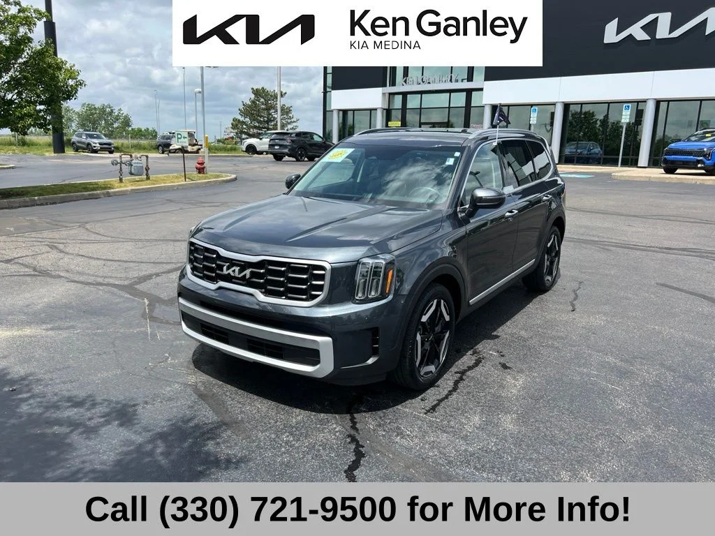 Certified Used 2024 Gray Kia S image 3