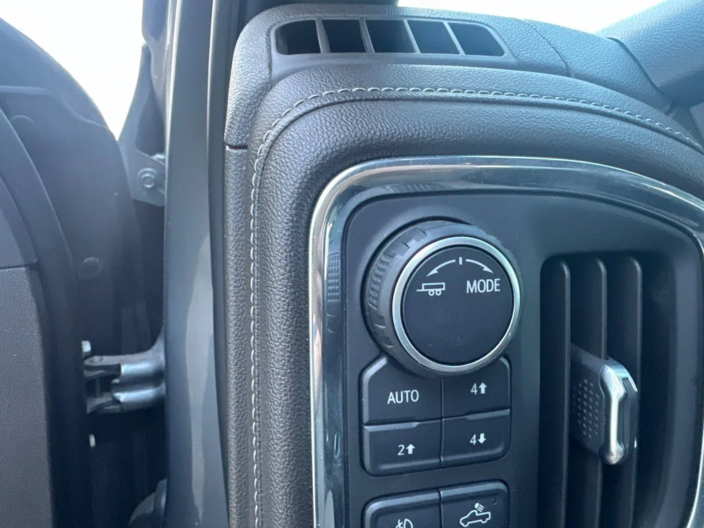 2021 Chevrolet Silverado 1500 RST - Photo 10