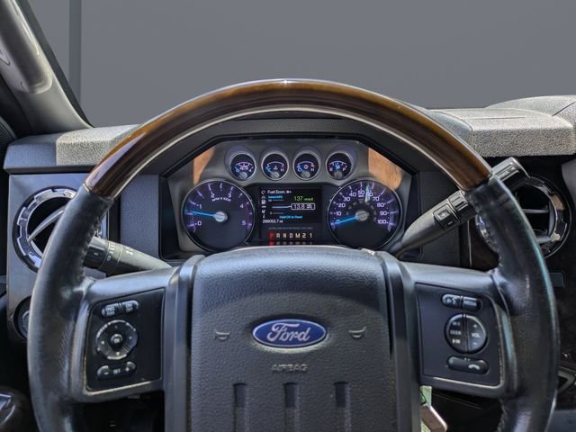Used 2015 White Ford Platinum image 30