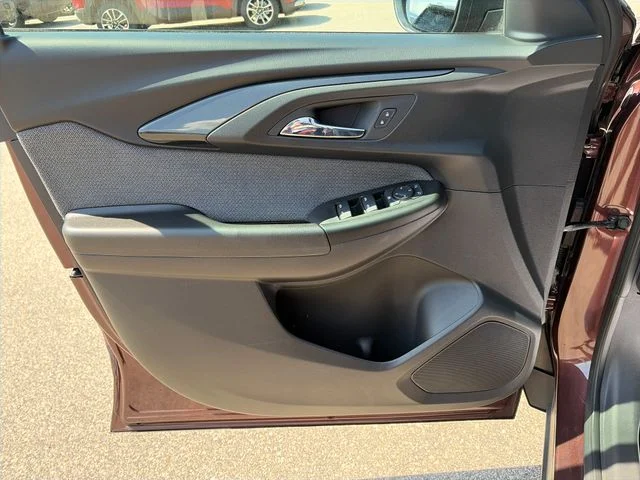 Used 2023 Mahogany Red Metallic Chevrolet LT image 17