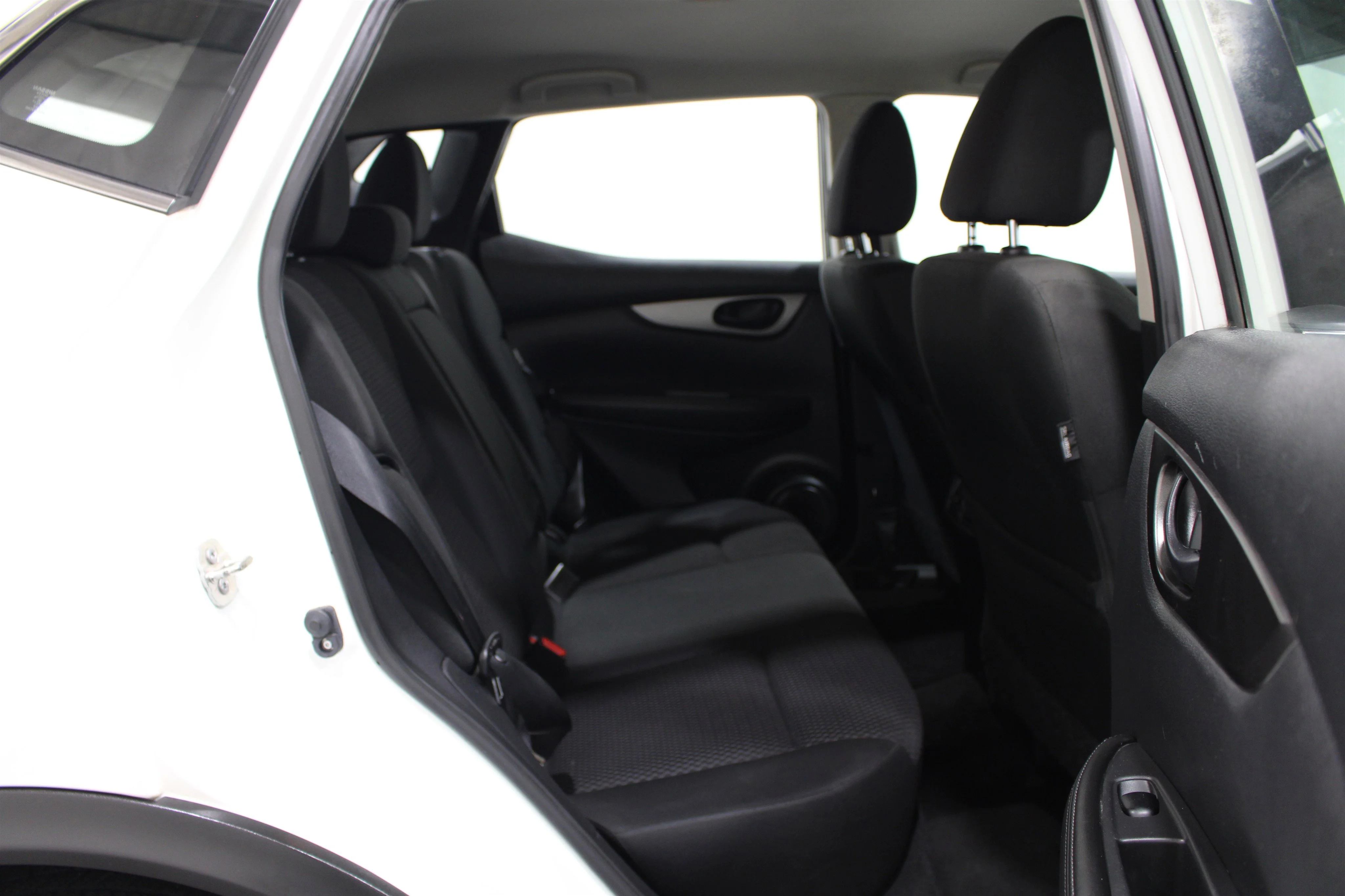 2021 Nissan Rogue Sport S - Photo 23