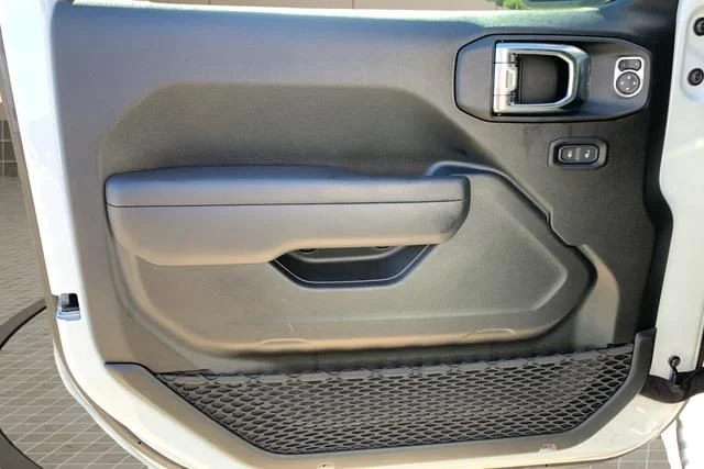 2025 Jeep Wrangler 4-Door Sport S - Photo 16