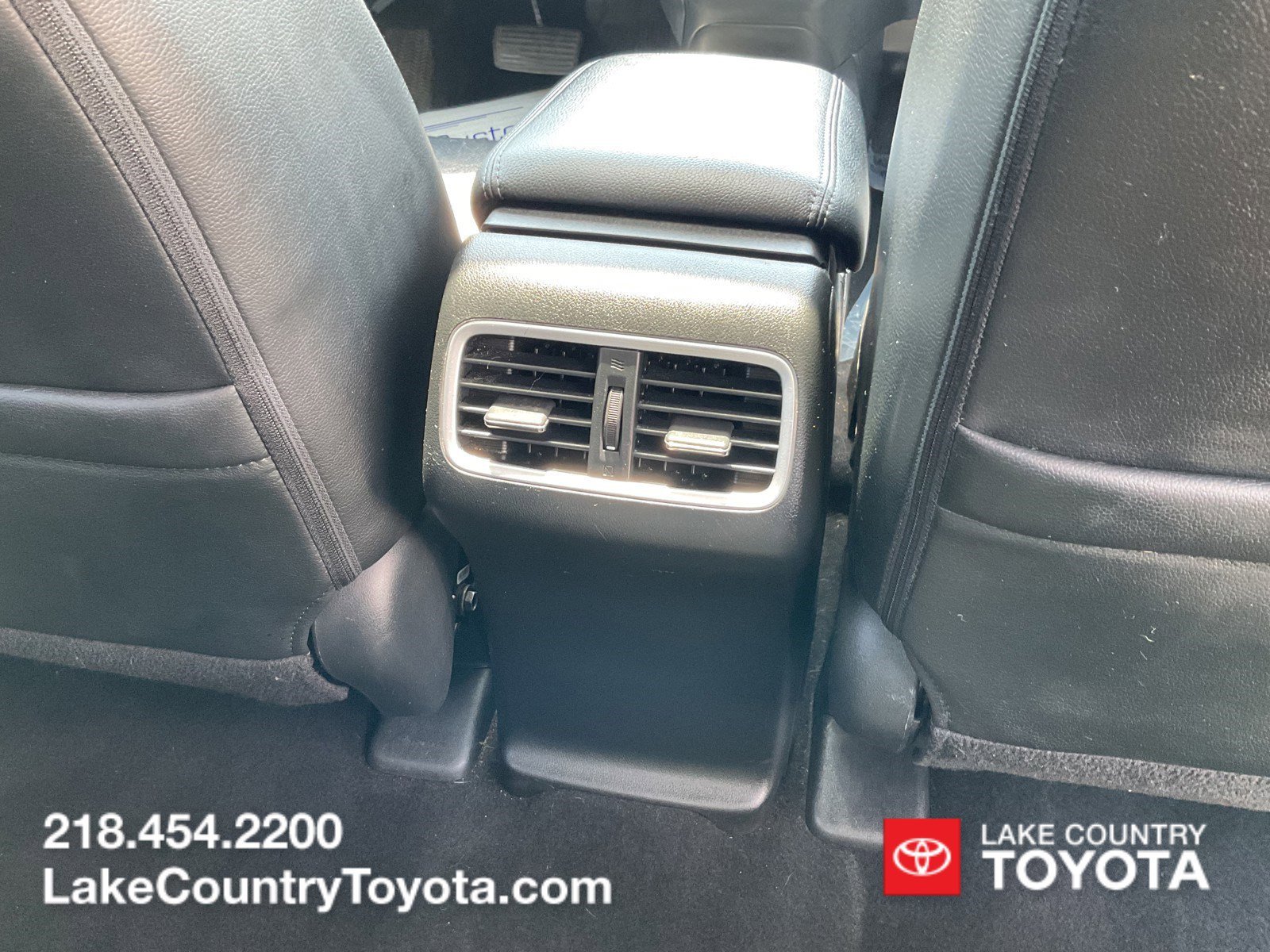 Used 2016 Black Honda Touring image 17