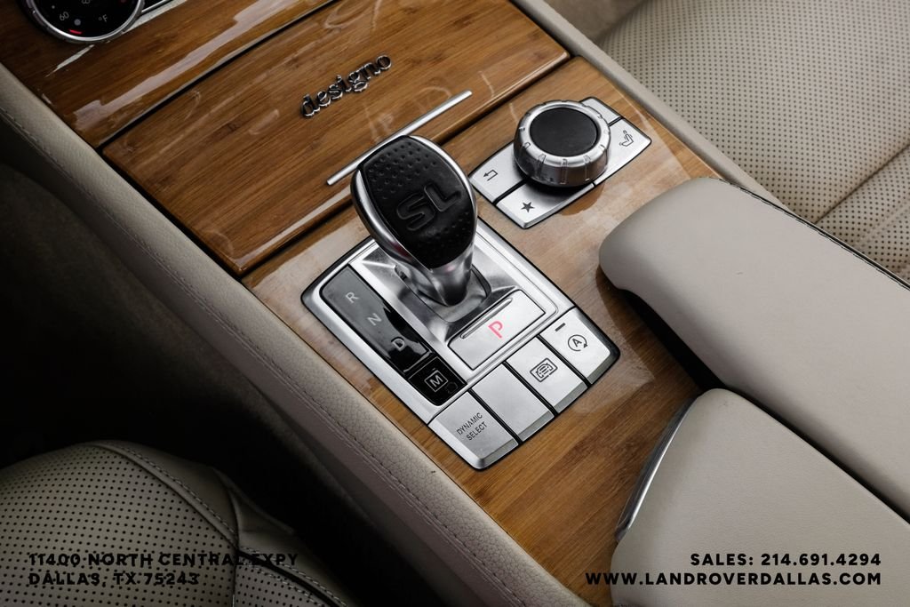 Used 2018 White Mercedes-Benz SL 550 image 29