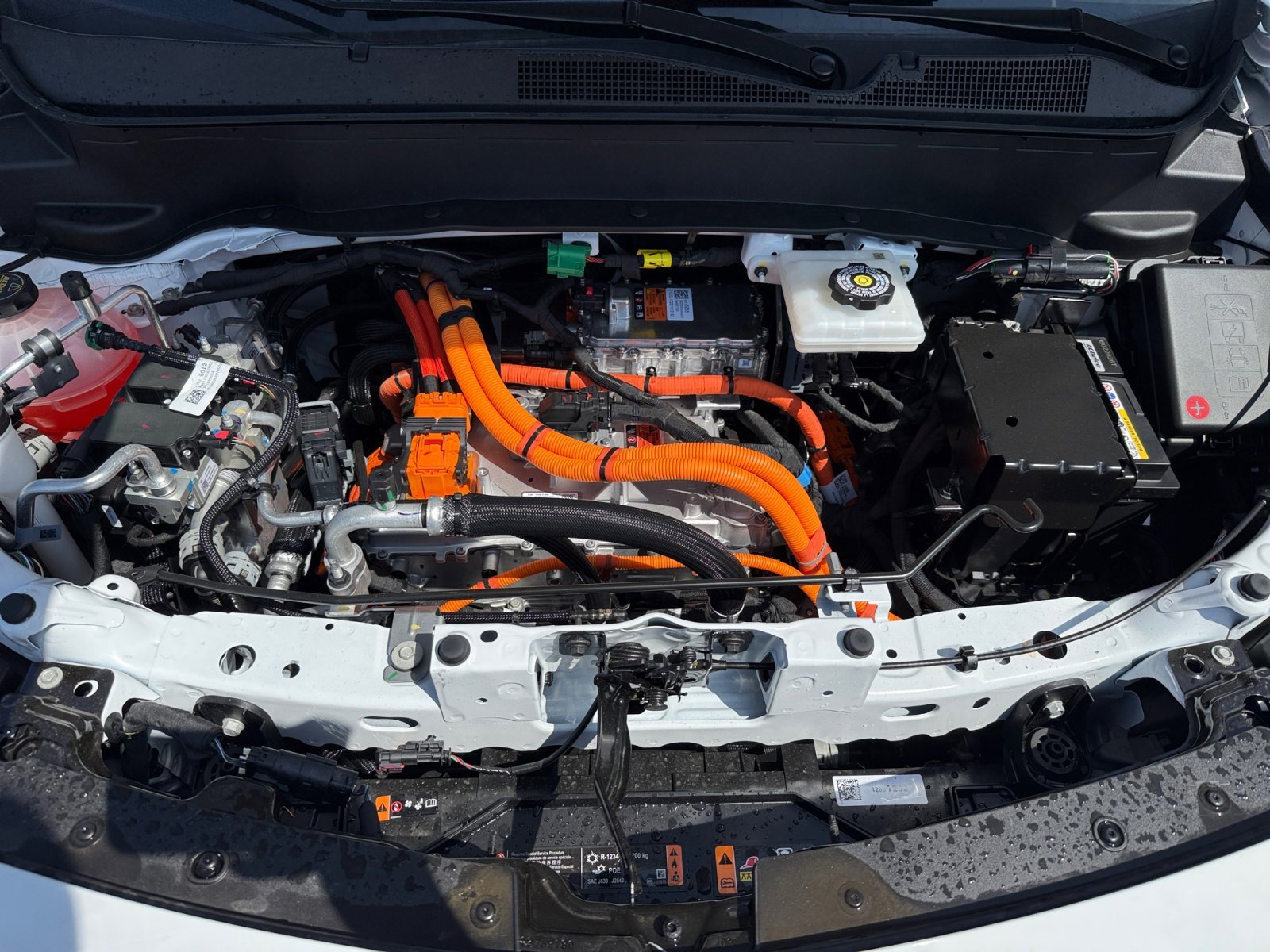2027 Chevrolet Bolt LT - Photo 20