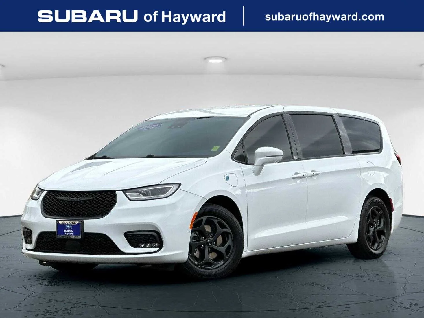 2022 Chrysler Pacifica Hybrid Touring L Hybrid's photo
