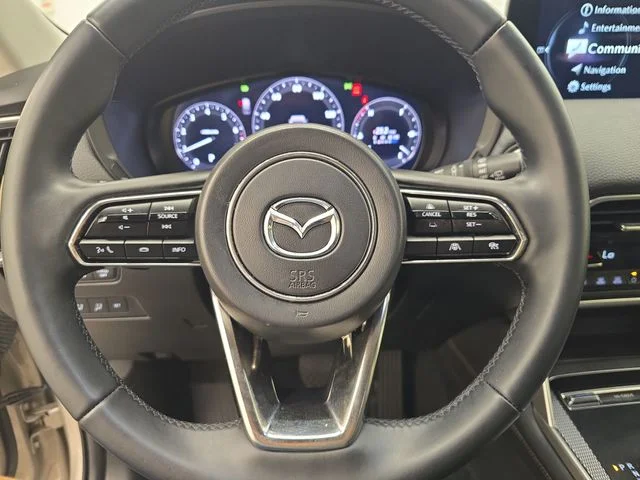 Used 2026 Platinum Mazda 3.3 Turbo Premium image 34