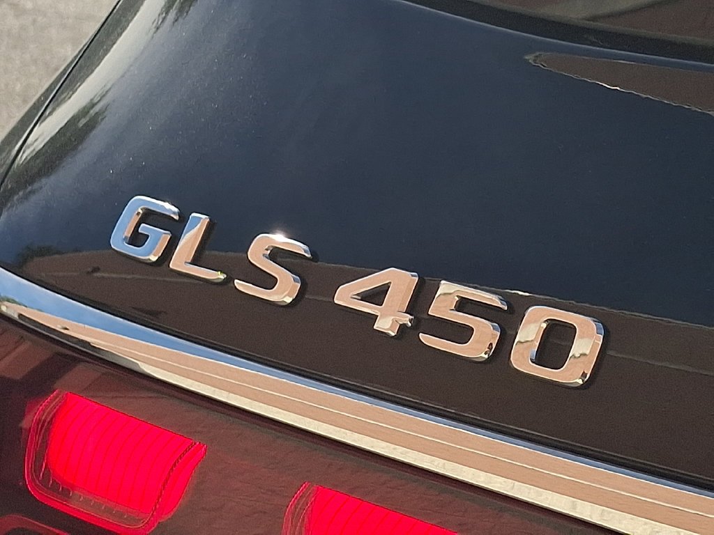 Certified Used 2024 Black Mercedes-Benz GLS 450 image 31