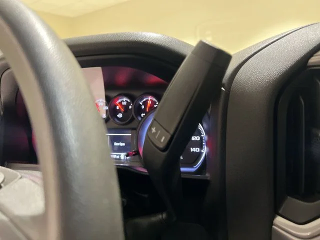 Used 2019 Gray Chevrolet Custom image 14
