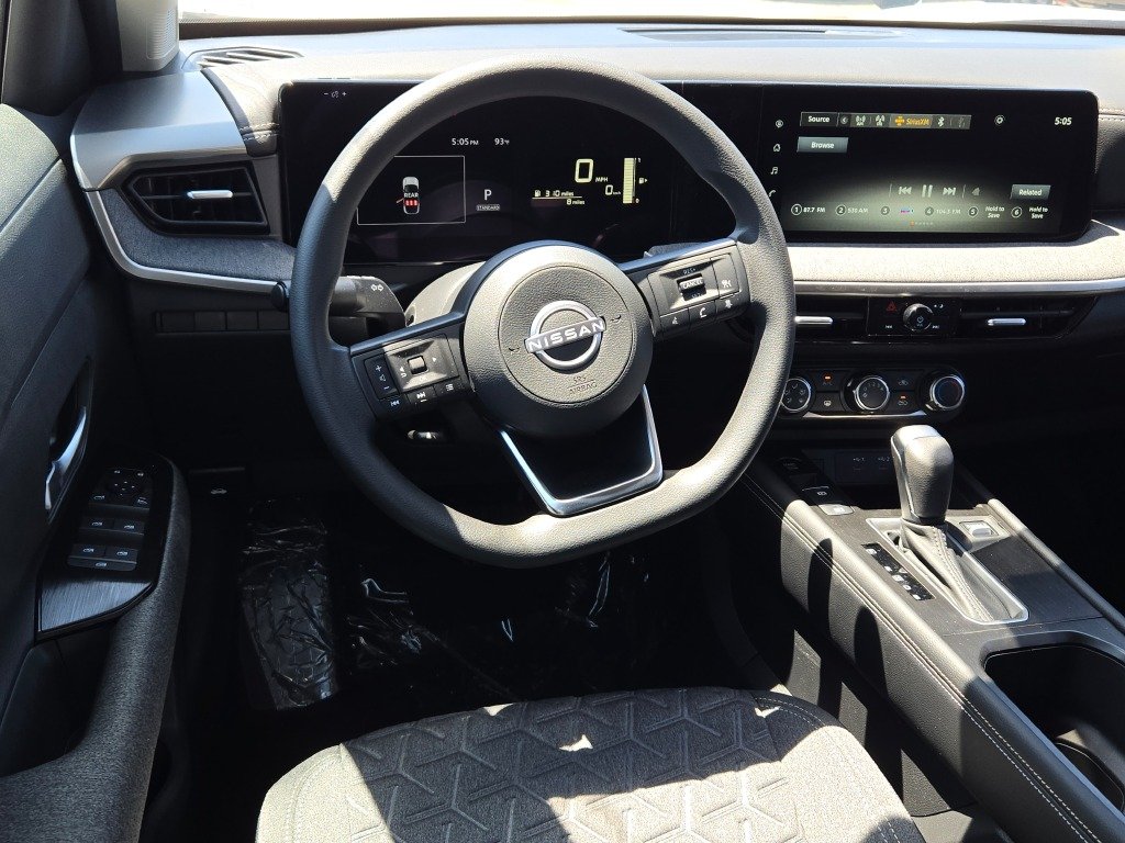 Used 2025 White Nissan SV image 15